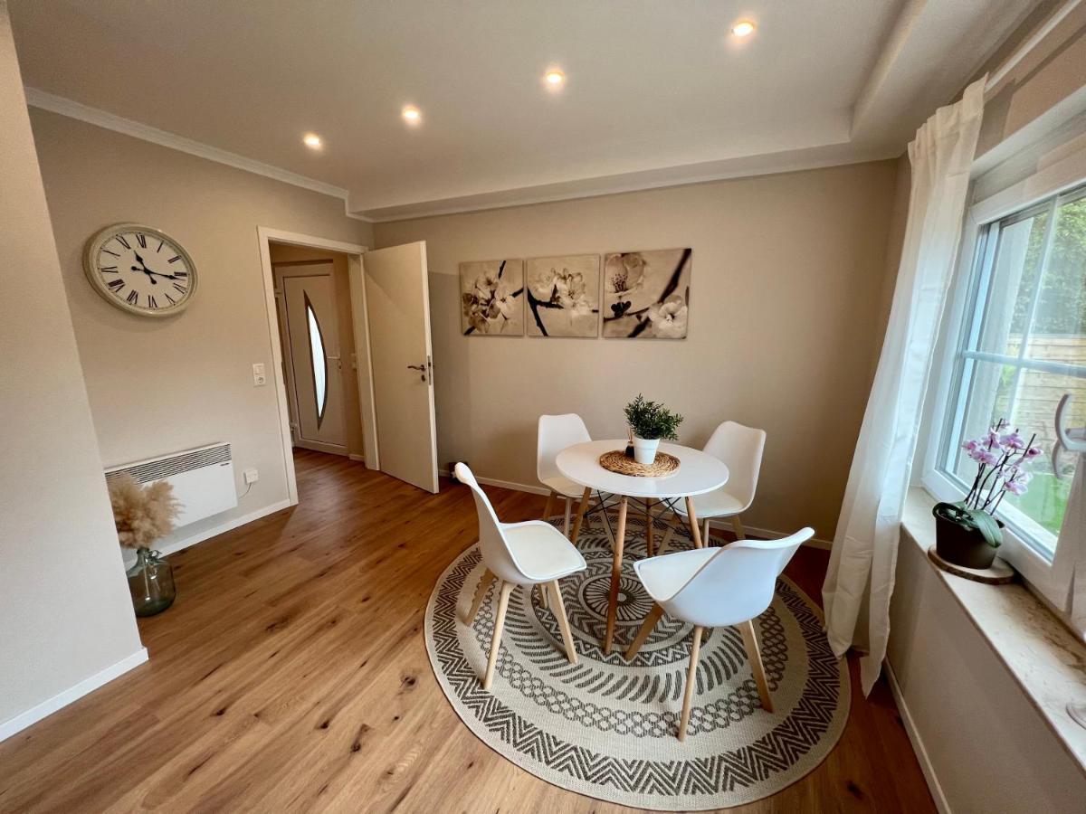 Ferienwohnung Stefan Wallertheim ภายนอก รูปภาพ