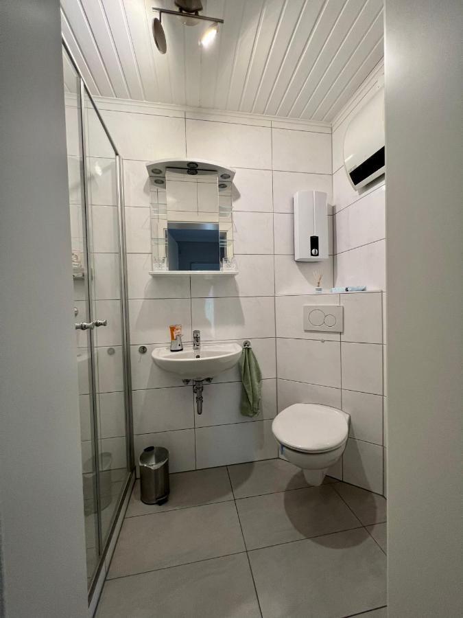Ferienwohnung Stefan Wallertheim ภายนอก รูปภาพ