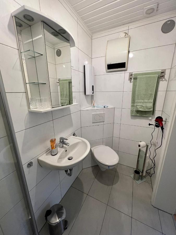 Ferienwohnung Stefan Wallertheim ภายนอก รูปภาพ